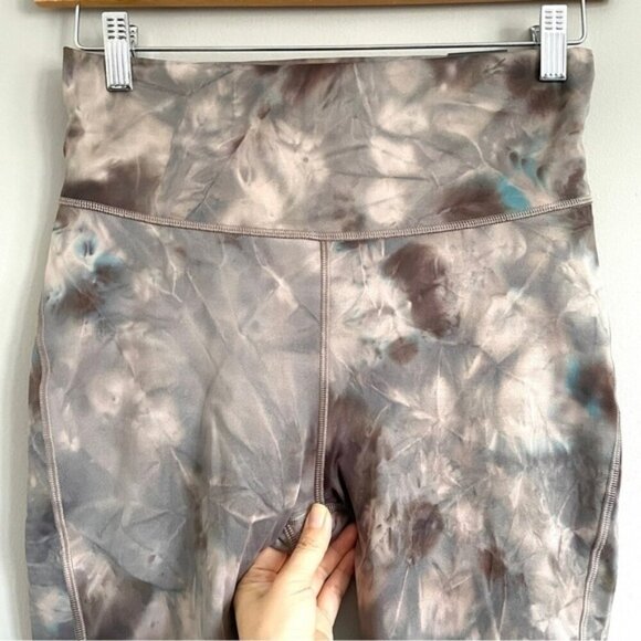 adidas 2-Piece Yoga Workout Outfit Set - Small / Medium, BNWTs - Picture 4 of 16